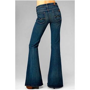 7 for all mankind bell bottom - medium wash